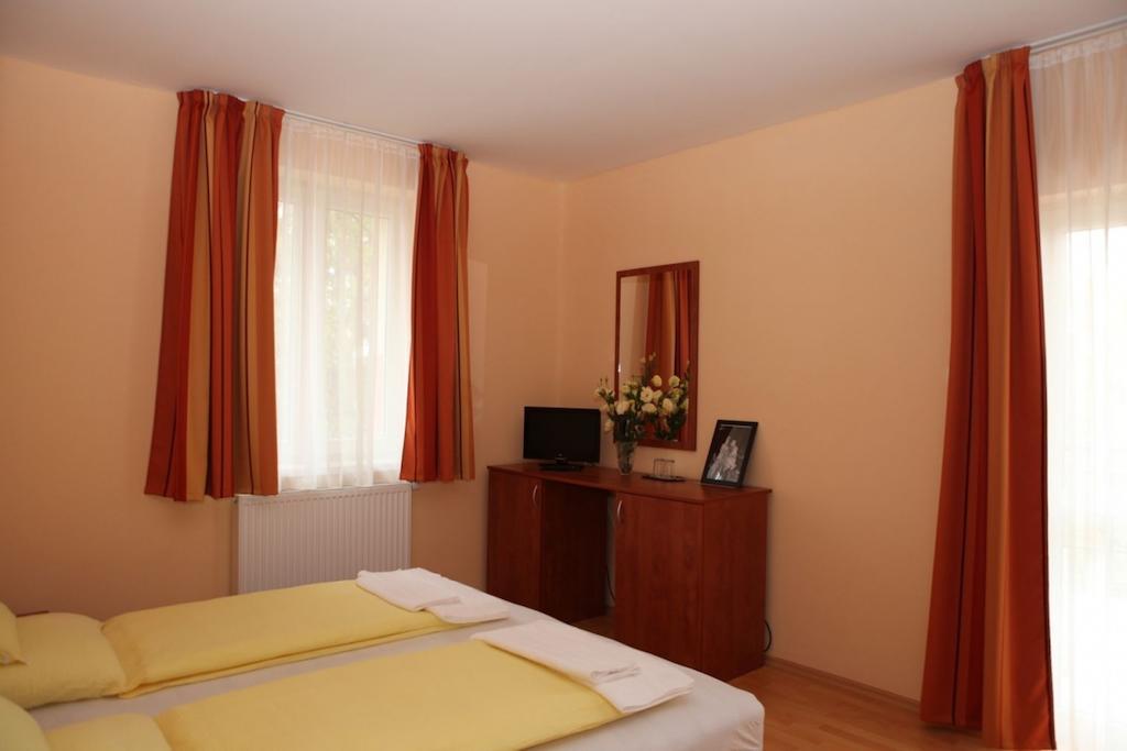 Stan és Panzió Balatonalmádi Quarto foto