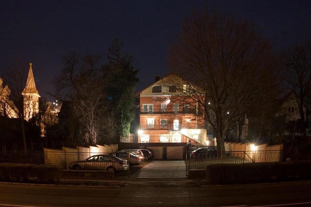 Stan és Panzió Balatonalmádi Exterior foto