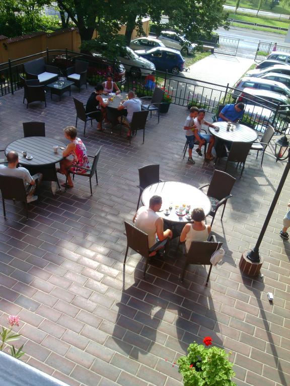 Stan és Panzió Balatonalmádi Exterior foto
